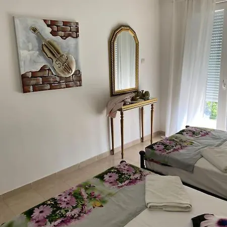 Nefeli β1 * Θήβα